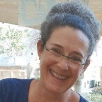 ד"ר מיכל יובל ד"ר מיכל יובל