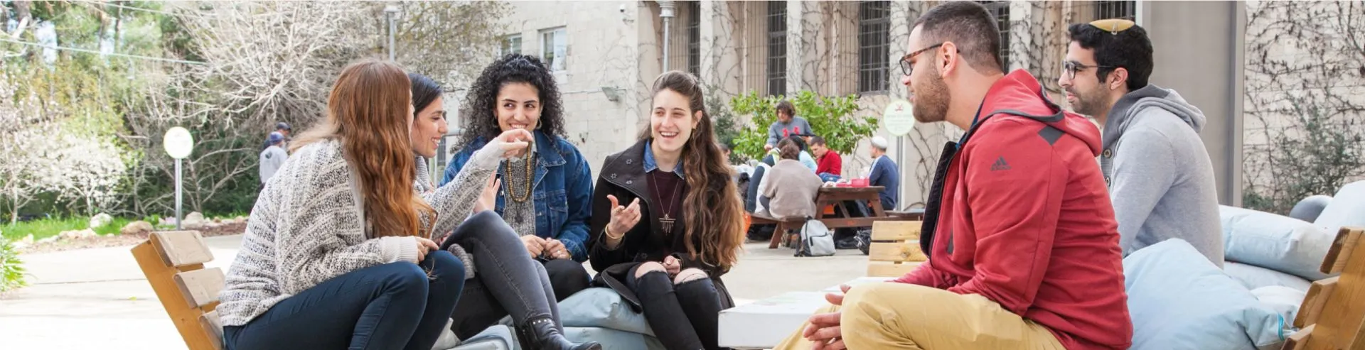 כפר הסטודנטים של מכללת דוד ילין בקרית מנחם ועיר גנים- תמונה