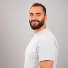 מר מוסטפא רזק